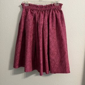 Cute and sassy mauve pink skirt.